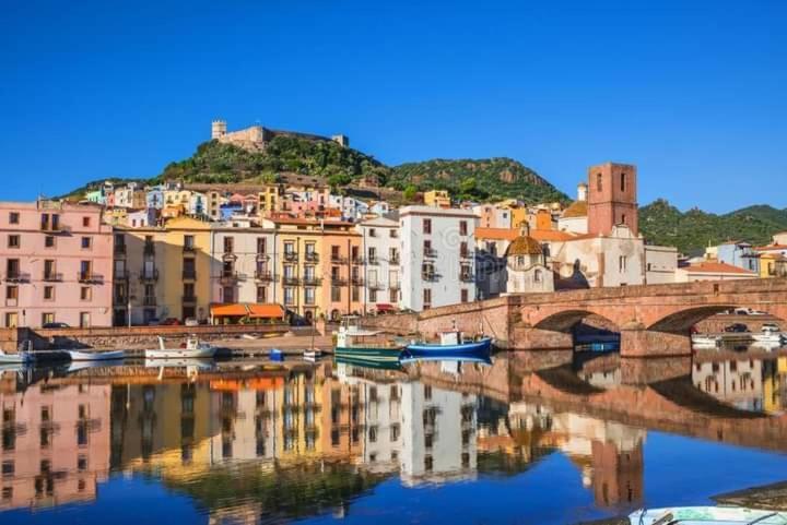 Le Camelie Appartamento Bosa Kültér fotó